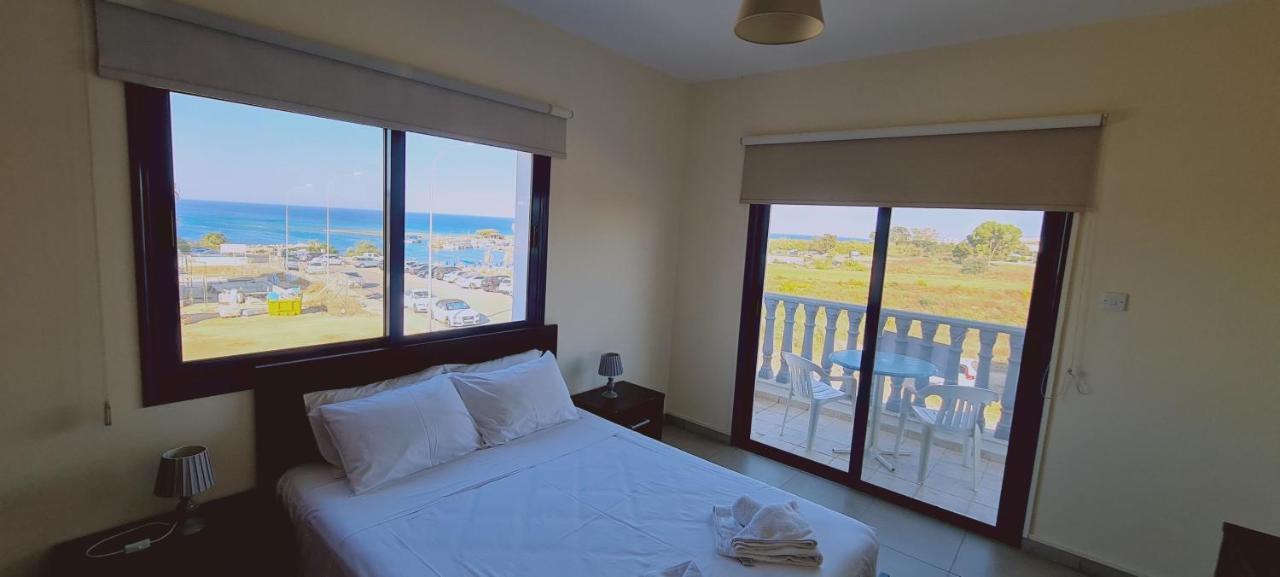 Stay Trinity Beach Apts Paralimni Esterno foto