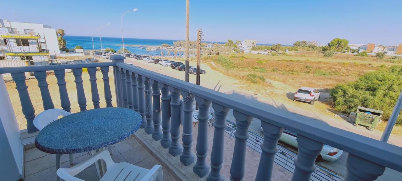 Stay Trinity Beach Apts Paralimni Esterno foto