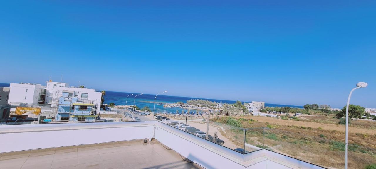 Stay Trinity Beach Apts Paralimni Esterno foto